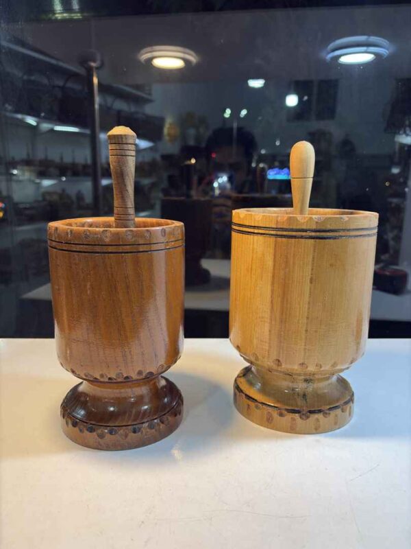 هاون بزرگ چوبی
