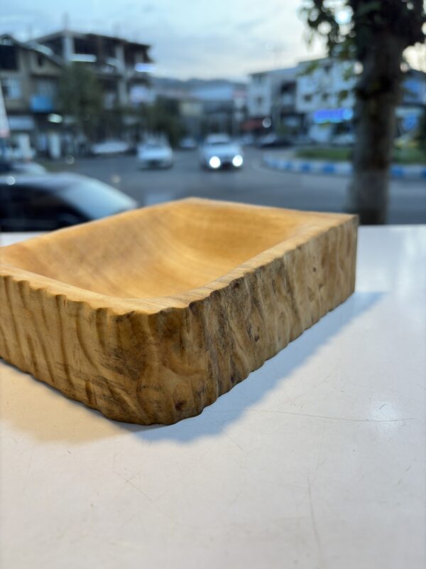 شیرینی خوری چوبی
