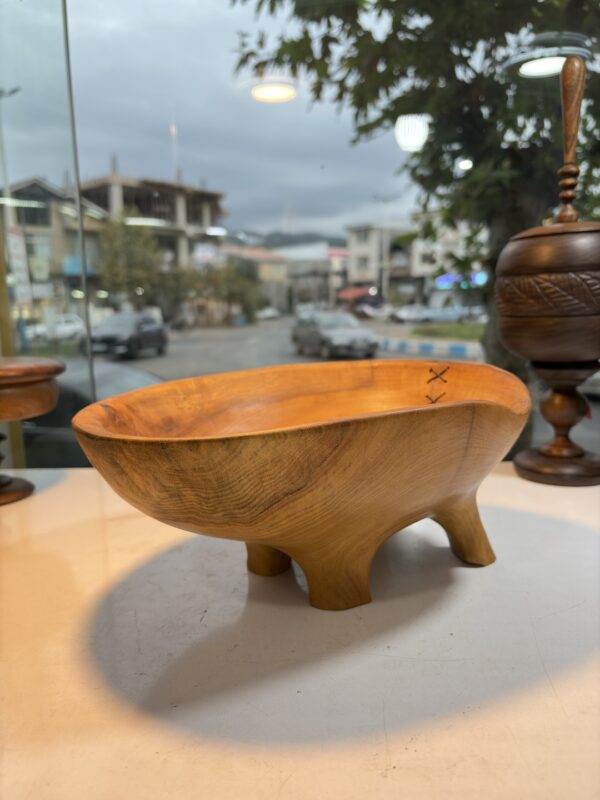 ظرف پایه دار چوبی خاص