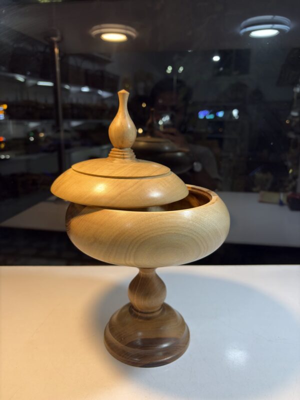 شکلات خوری چوبی